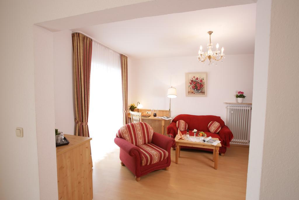 Hotel Am Kureck Bad Wiessee Exterior photo