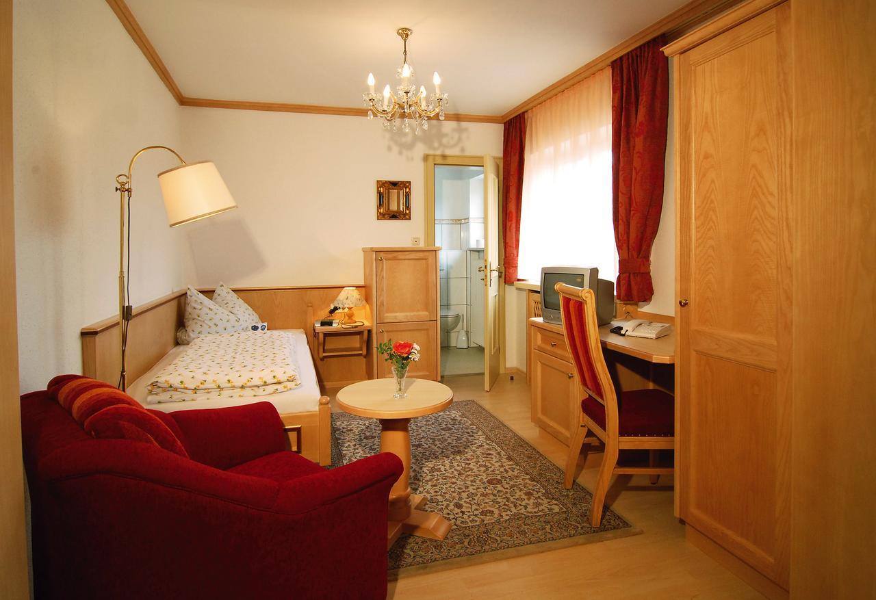 Hotel Am Kureck Bad Wiessee Exterior photo